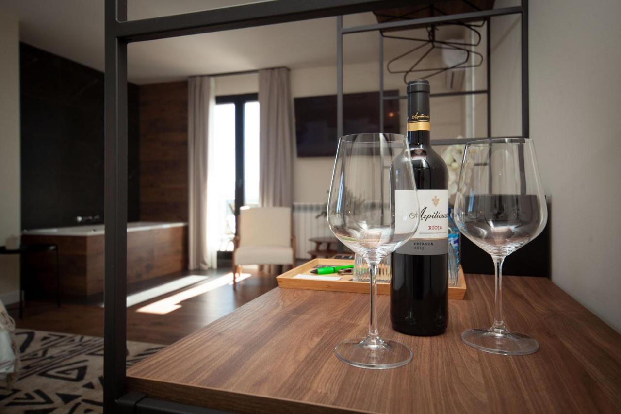 Duruelo Mountain Suites Duruelo de la Sierra Εξωτερικό φωτογραφία